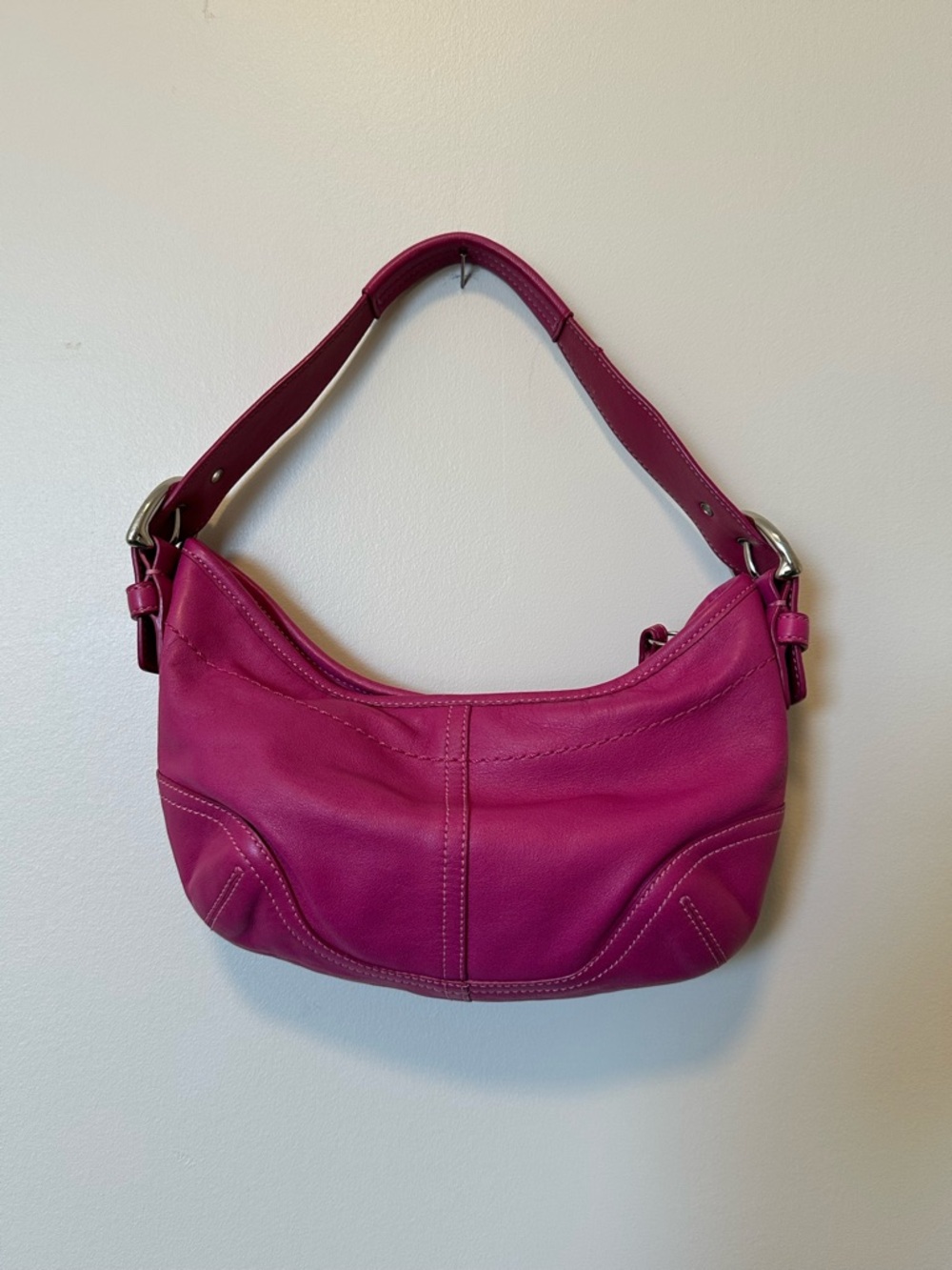 Vintage Y2K RARE Coach 9541 Soho Shoulder Bag, Pink Leather - Picture 4 of 15